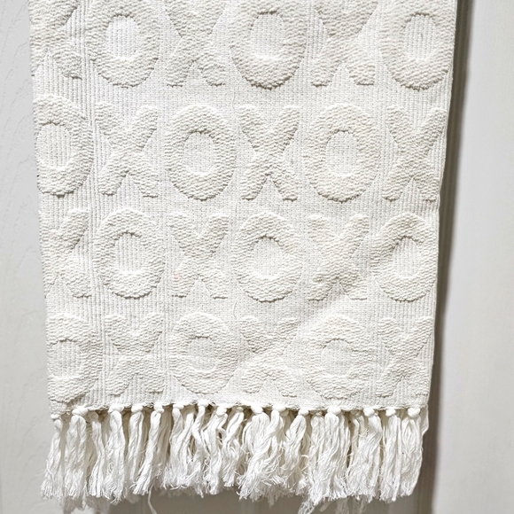 NICOLE MILLER HOME Reversible Valentine's Decorative Fringed Throw - Picture 3 of 5